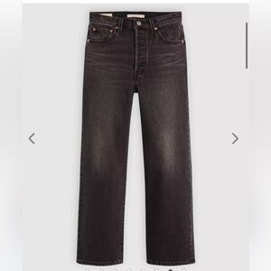 Levi’s Ribcage Straight Ankle Jeans